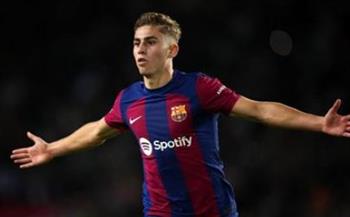   برشلونة يعلن تفاصيل إصابة لاعبي الفريق فيرمين لوبيز وجافي