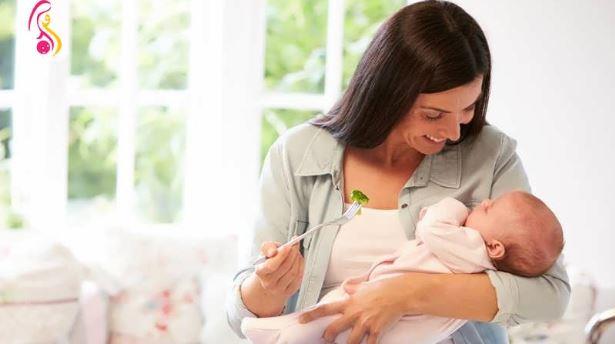 التغذية السليمة في فترة الرضاعة: ما بين المسموح والممنوع لصحة أفضل لطفلك