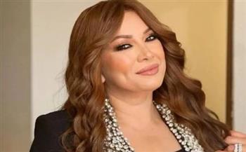   بالأبيض.. الفنانة انتصار تخطف الأنظار في حفل "دير جست"