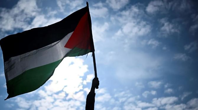 "تايمز": الاعترافات الدولية بفلسطين منعطف تاريخي يعكس الغضب الدولي من إسرائيل