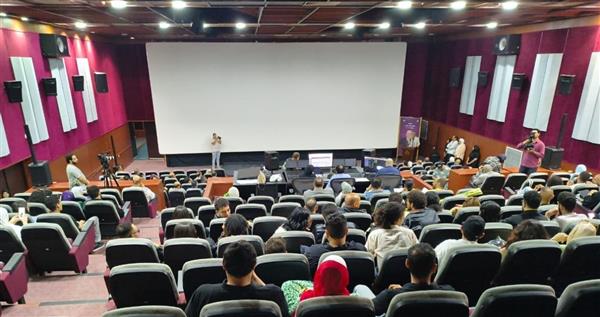 جريدة القاهرة تحتفي بمشروعات تخرج معهد السينما