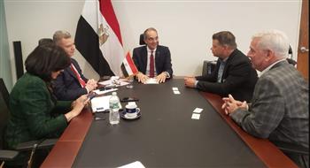   وزير الاتصالات  يبحث مع شركات أمريكية التوسع فى استثماراتها بالتعهيد فى مصر 