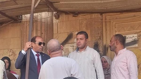 وكيل "تموين القليوبية" ينفذ أول حملة تفتيشية على الأنشطة التجارية والمخابز