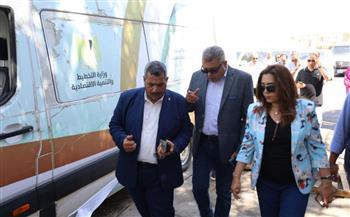 وزيرة التنمية المحلية توجه بوضع جدول تشغيل منظم لسيارة المركز التكنولوجي المتنقل بشرم الشيخ