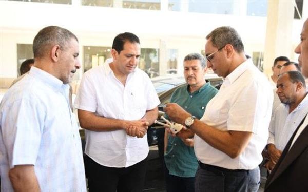 محافظ قنا يتابع أعمال مجمع مواقف نجع حمادي ويوجه بسرعة التنفيذ بجودة عالية