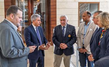   وزير السياحة يلتقي مع مدير نادي موناكو لليخوت