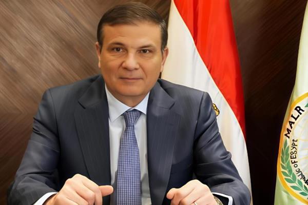 وزير الزراعة: مد صرف أسمدة الصيفي حتى 10 أكتوبر