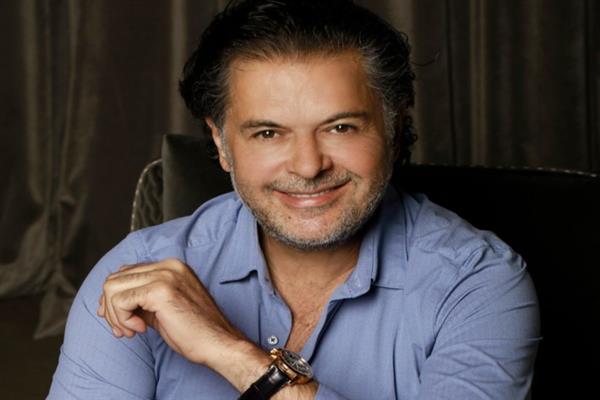مطربون على ذوق مطربين .. ماذا يسمع النجوم في أوقاتهم الخاصة؟