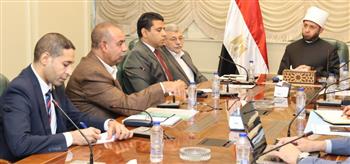   وزير الأوقاف يبحث جهود هيئة الأوقاف والمجموعة الوطنية