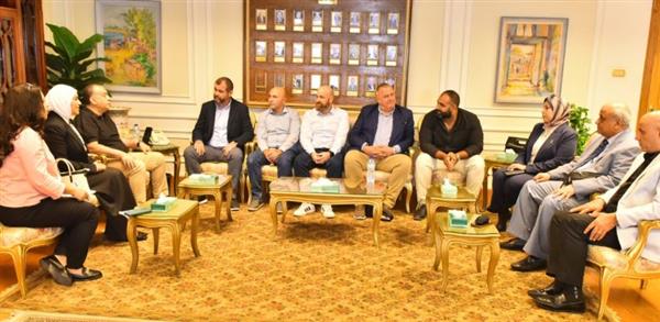 محافظ أسيوط يبحث مع "تكنيب الإيطالية" مشروعات كبرى للتنمية والمشاركة المجتمعية