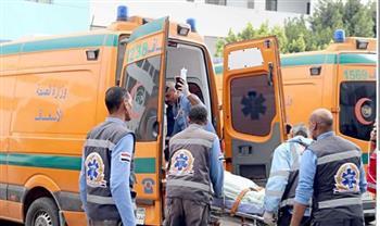 الصحة: الدفع بـ34 سيارة إسعاف لموقع حادث انقلاب أتوبيس بالمنيا