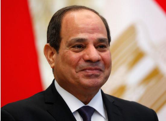 الرئيس السيسي يستقبل الشيخ محمد بن زايد بمطار القاهرة