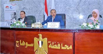   محافظ سوهاج يشهد ختام البرنامج التدريبي "المرأة تقود في المحافظات المصرية" 