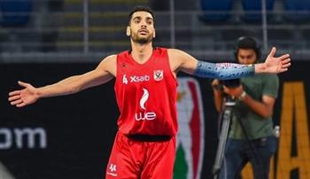   الأهلي يحسم ملف إيهاب أمين.. التجديد خلال ساعات