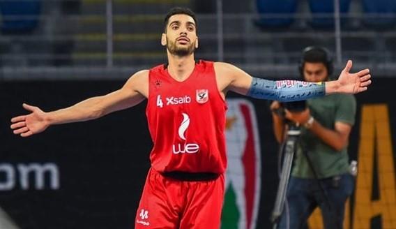 الأهلي يحسم ملف إيهاب أمين.. التجديد خلال ساعات