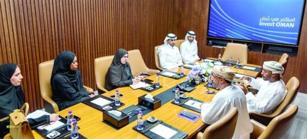 وفد قطري يطّلع على تجربة سلطنة عُمان في مجال ترويج الاستثمار