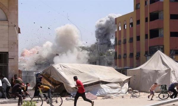 استشهاد 12 فلسطينيا برصاص وقصف الاحتلال الإسرائيلي مناطق متفرقة من قطاع غزة