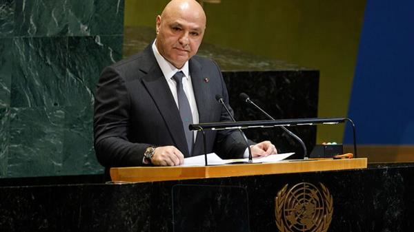 الرئيس اللبناني يرحب بخطة ترامب لوقف الحرب في غزة