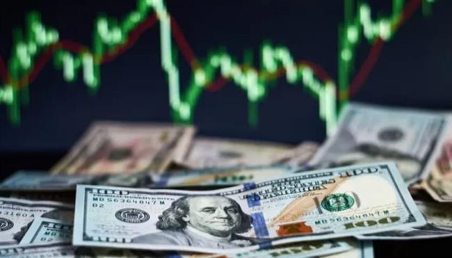 الدولار يتراجع مع تصاعد المخاوف من إغلاق محتمل للحكومة الأمريكية   