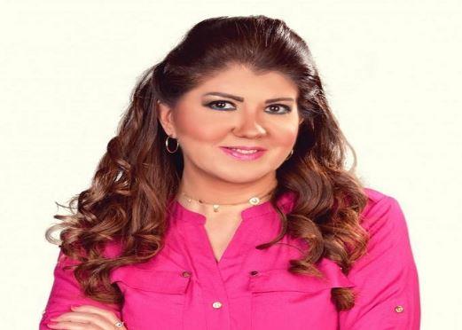 رولا خرسا.. مذيعة خلقت لنفسها أسلوباً خاصاً بين الكبار
