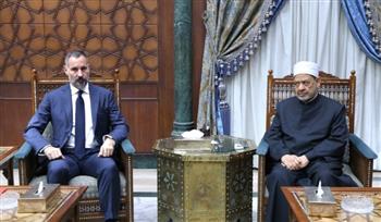   شيخ الأزهر يستقبل الأمير رحيم أغا خان لبحث التعاون المشترك