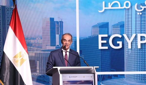 وزير الاتصالات: الاستراتيجية الوطنية للمدن الذكية رؤية لبناء مجتمع عصرى