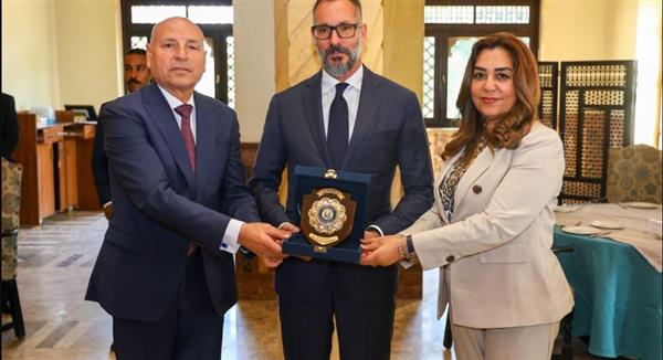 وزيرة التنمية المحلية تشارك في مأدبة غداء علي شرف رئيس شبكة الآغا خان للتنمية