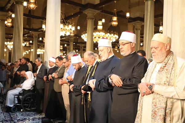مفتي الجمهورية يشهد احتفال الطرق الصوفية بذكرى المولد النبوي الشريف بالحسين