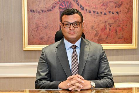 وزير الإسكان: محطات تحلية مياه البحر بمطروح بطاقة تصميمية 275 ألف م³