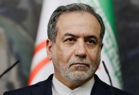 إيران تعلن دعم طهران لشعب فنزويلا ضد التهديدات الأمريكية