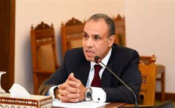   وزير الخارجية يجتمع مع قيادات الوزارة لمتابعة تطوير العمل والأداء المؤسسي