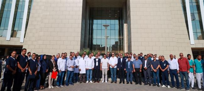 وزير الصحة ومحافظ الأقصر يتفقدان عدد من المنشآت الطبية بالمحافظة