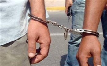   ضبط شخص لإدارته كيانا تعليميا بدون ترخيص بالقاهرة للنصب على المواطنين