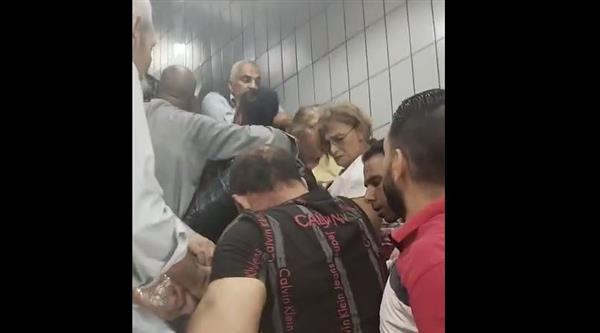 حادث مفاجئ على السلم الكهربائي يصيب ركاب مترو مسرة