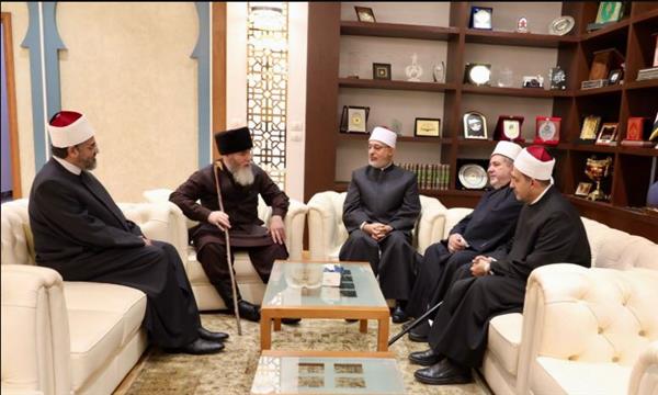 مفتي الجمهورية يستقبل نظيره الشيشاني لبحث آفاق التعاون المشترك