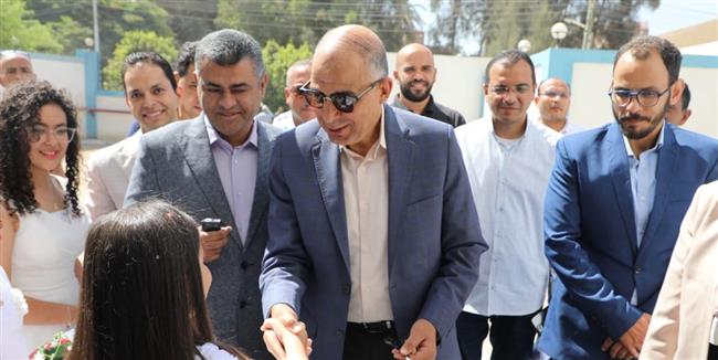 محافظ المنيا يفتتح مركز طب الأسرة بقرية إتليدم بمركز أبوقرقاص