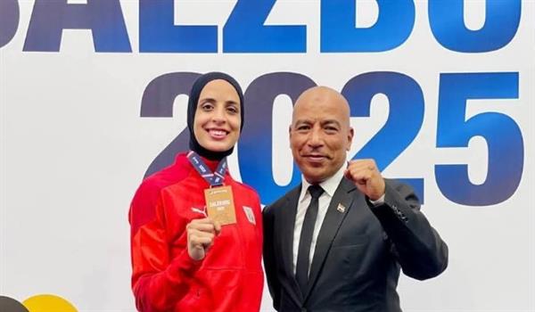 فريال أشرف تحصد برونزية بطولة النمسا للكاراتيه