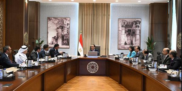 مدبولي يستعرض مقترحات أحد التحالفات العالمية لإدارة حي المال والأعمال بالعاصمة الإدارية