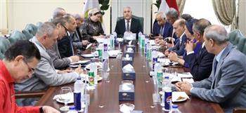   الهيئة الوطنية للصحافة تناقش أزمات المؤسسات القومية
