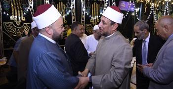 احتفالية المولد النبوي وتكريم حفظة القرآن بجائزة "مؤمنة كامل" لحفظ القرآن الكريم