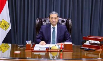   محافظ دمياط يزور كنيسة العذراء مريم لتقديم التهاني بعيد الميلاد