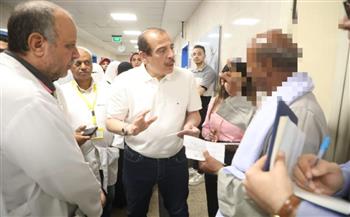   نائب وزير الصحة يجري زيارة ميدانية مفاجئة لمستشفى منفلوط المركزي بأسيوط