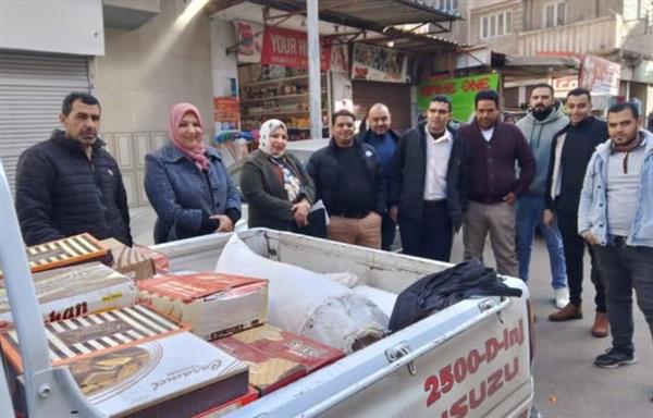 محافظ دمياط يتلقى تقريرًا حول مراقبة الأغذية بمديرية الصحة خلال عام 2025