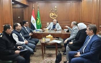 رئيس "مياه القليوبية" يستعرض جهود التعامل مع ارتفاع منسوب المياه الجوفية