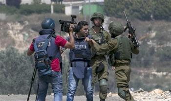   نقابة الصحفيين الفلسطينيين: الاحتلال يعتقل 42 صحفيًا خلال عام 2025