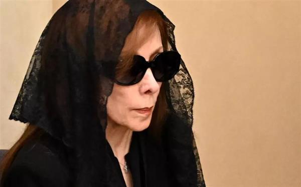 تشييع جنازة «هلي الرحباني» الابن الأصغر للفنانة فيروز.. اليوم