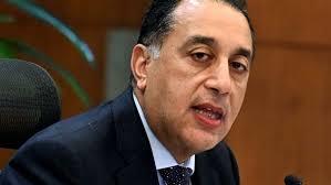   رئيس الوزراء يتفقد مستشفى أم المصريين