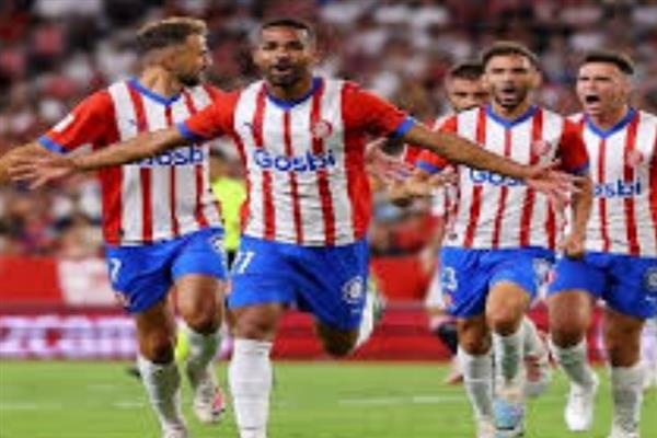 جيرونا يفوز على أوساسونا بهدف نظيف في الدوري الإسباني