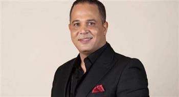   من مسلسل "بـ100 وش" إلى أيقونة الشاشة.. نحتفل بعيد ميلاد مصطفى درويش