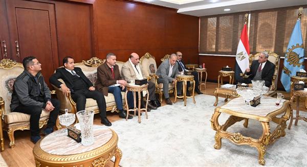 محافظ الغربية يراجع أداء مصنع تدوير المحلة ويوجّه بإزالة العقبات ورفع كفاءة التشغيل